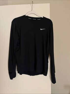 Women’s Nike Black Long-Sleeve Performance Top with White Swoosh